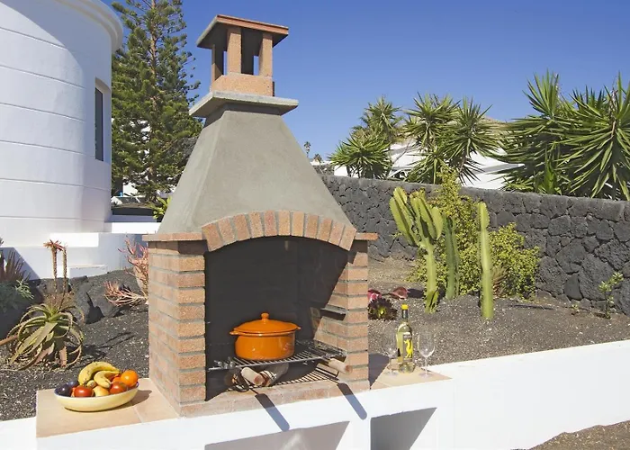 Casa Mcelroy Villa *